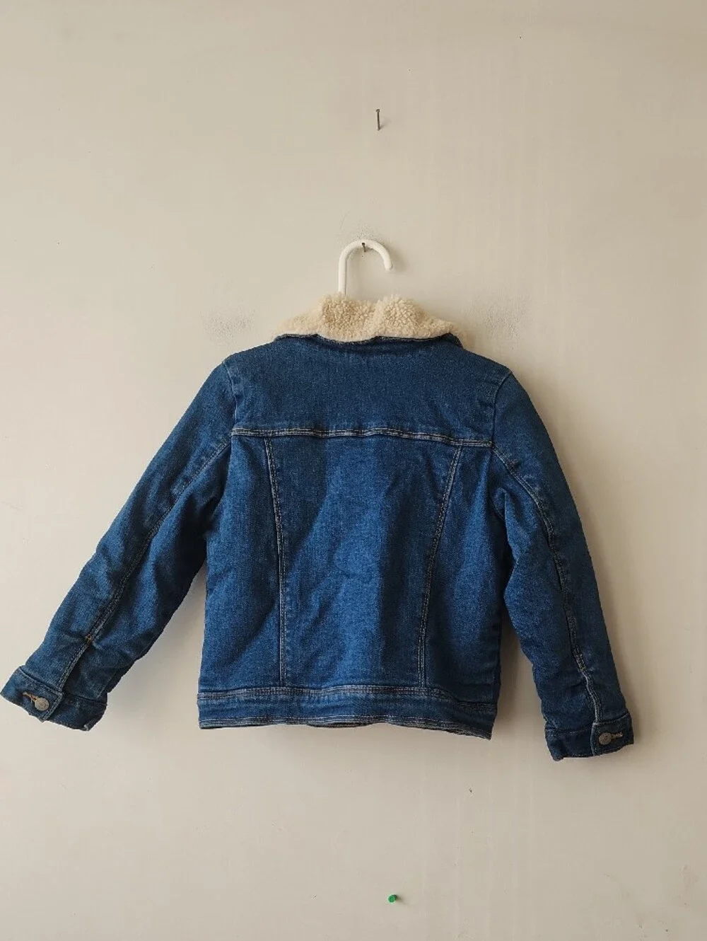 Old Navy Kids' Blue Denim Jacket with Sherpa Collar. New Without Tag